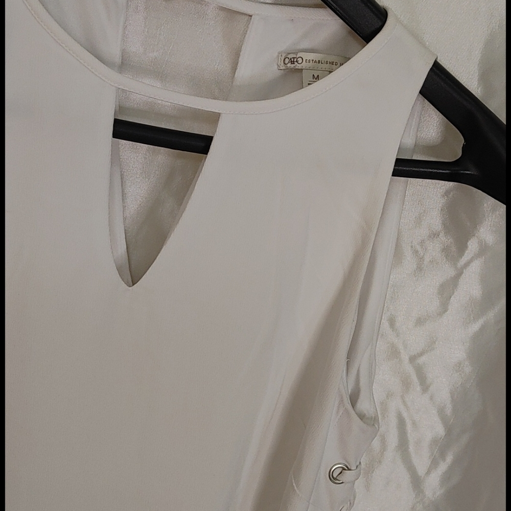 Dress - Picture 4 of 5